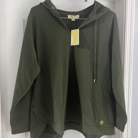 Michael Kors Sweaters - Michael Kors Ivy Green Sweatshirt